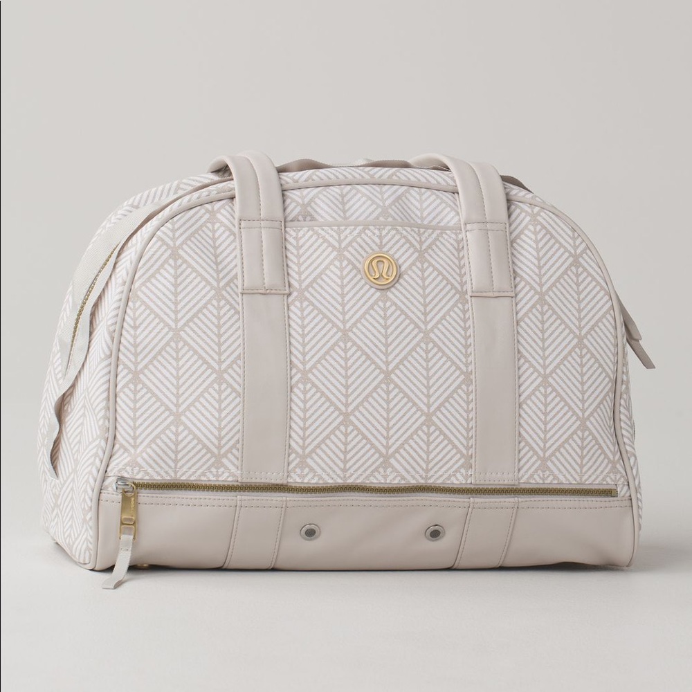 Lululemon om for all bag - cotton - great used